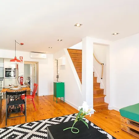 Cosy Alfama Hideout - With Rooftop Terrace Lisbon Exterior photo